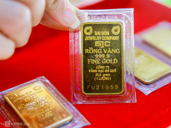 Vàng SJC tăng 150.000 đồng/ lượng, tiến sát vùng đỉnh cũ