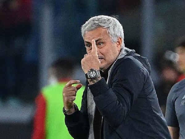 Roma của Mourinho lại gây thất vọng, lỡ cơ hội chiếm ngôi đầu bảng