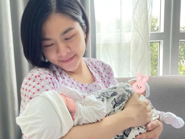 Hành trình sinh con nguy hiểm của Vân Trang: Suýt bị xuất huyết và vượt cạn ngoạn mục trong 4 tiếng