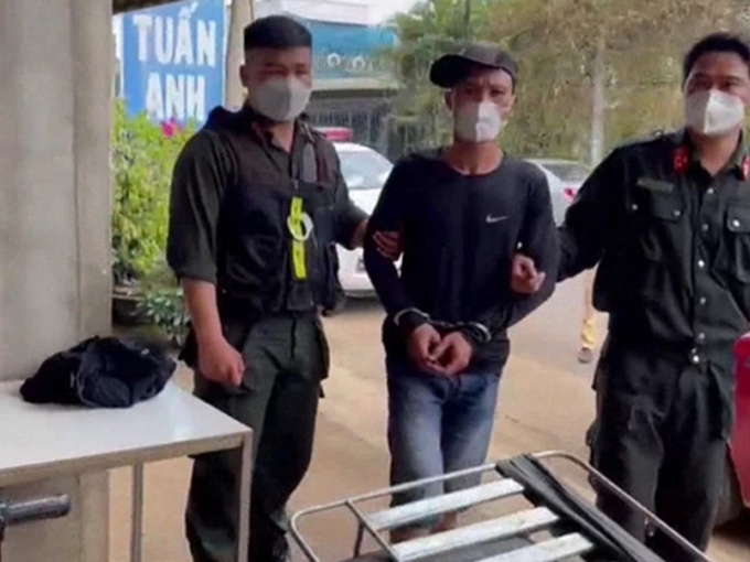 Kẻ dùng súng khống chế con tin ở Đồng Nai có 3 tiền án và nhiễm HIV