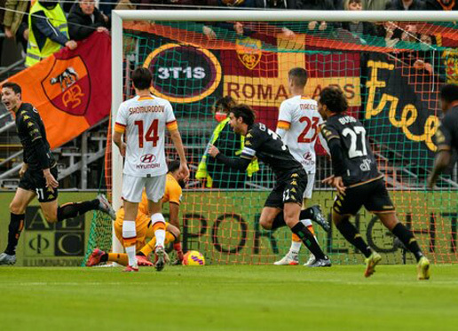 Roma thua trận thứ 5 tại Serie A, Mourinho lâm nguy