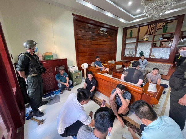 'Ông trùm' điều hành đường dây đánh bạc 14.000 tỉ đồng chưa tốt nghiệp tiểu học, tự học trên mạng để tổ chức đường dây đánh bạc