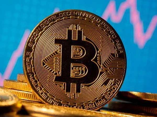 Bitcoin trở thành kênh trú ẩn thay cho vàng khi lạm phát toàn cầu gia tăng