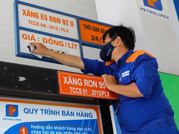 Giá xăng vào đợt tăng thứ 5 liên tiếp vào ngày mai?