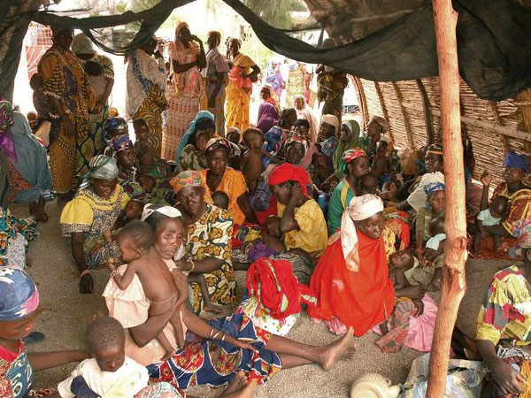 26 em nhỏ vùi mình trong thảm kịch trường học ở Niger