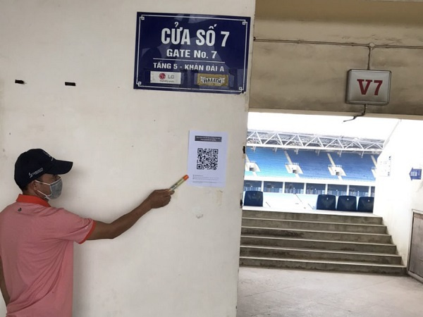 Người vào sân Mỹ Đình xem trận Việt Nam - Nhật Bản cần cài app để quét mã QR