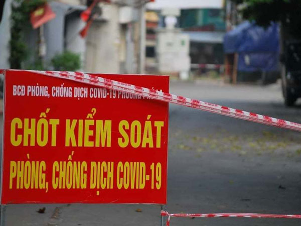 Hà Nội thêm 165 ca Covid-19, có 39 ca ở quận Ba Đình