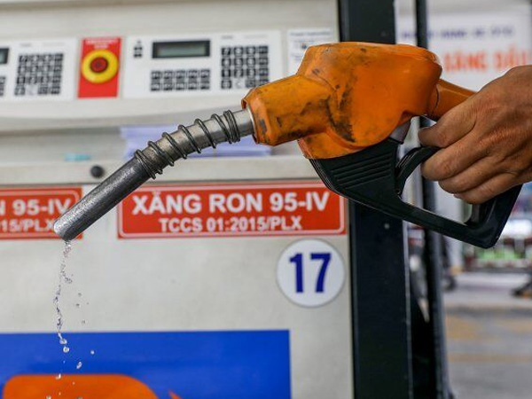 Sự thật nhiều nơi dân mua xăng giá tận 25.480 đồng/lít