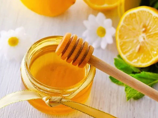 Uống một cốc nước chanh mật ong ấm mỗi sáng, cơ thể bạn nhận về những lợi ích gì?
