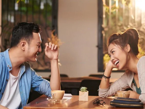 Ngoại tình tư tưởng là gì? Dấu hiệu và những hiểm nguy trong hôn nhân!