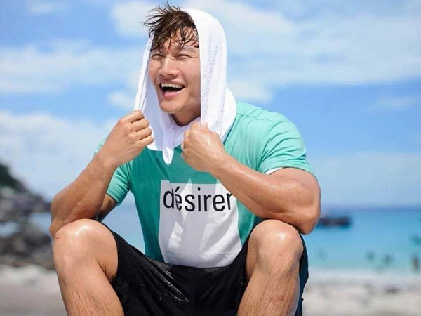 Rộ tin Kim Jong Kook làm khách mời Running Man Việt: Fan phấn khích mong chờ màn rượt đuổi kịch tính của 'Anh Hổ' và dàn cast Việt