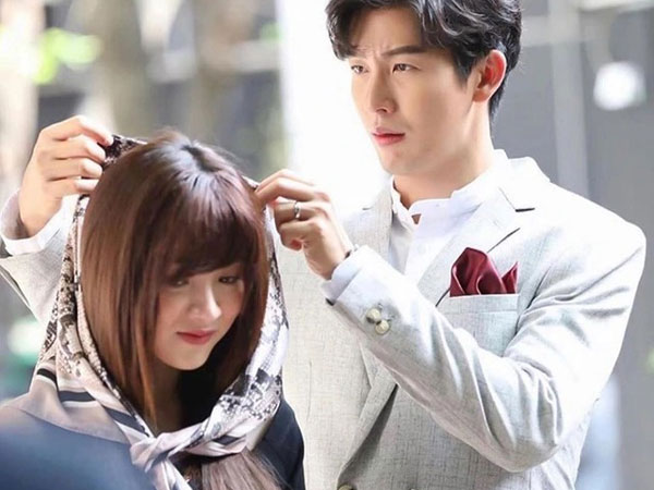 Người sinh vào những ngày âm lịch này đừng hỏi tại sao đào hoa ngập lối, tình trường bủa vây