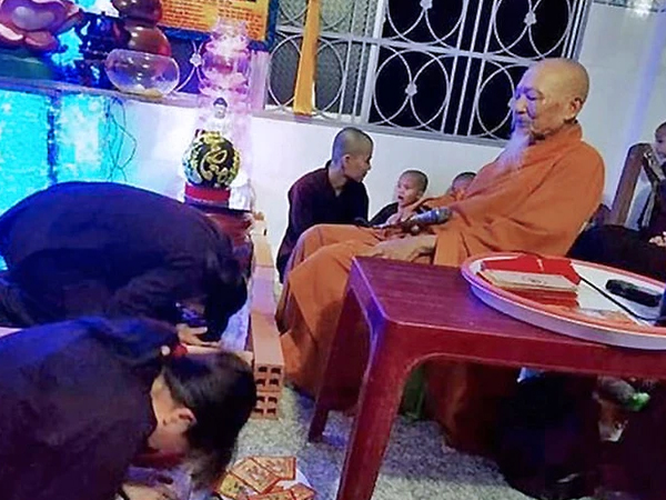 Tịnh Thất Bồng Lai gặp 'biến' sau lùm xùm, người đại diện ngao ngán hỏi: 'Ai làm điều này vậy?'