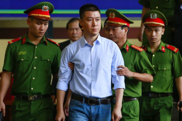 Đã khởi tố vụ thêm 10 bị can là cán bộ diện Bộ Chính trị, Ban Bí thư quản lý, có sỹ quan cấp tướng