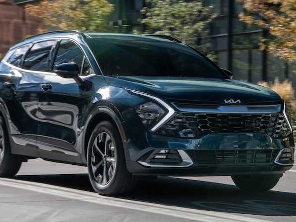Ra mắt Kia Sportage Hybrid 2023, nổi trội về sức mạnh động cơ cùng khả năng tiết kiệm nhiên liệu