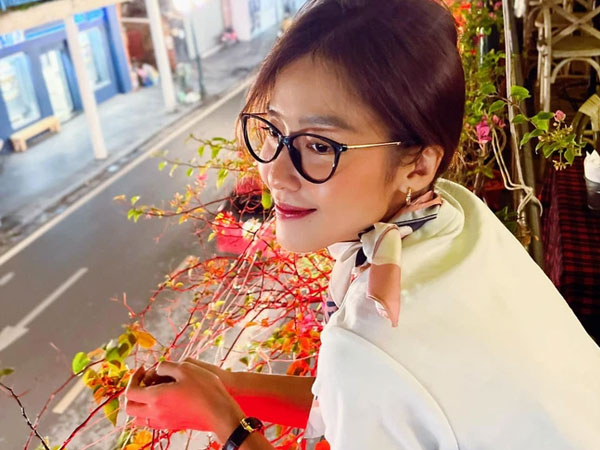 Rời Hà Nội, Khả Ngân viết tâm thư xin lỗi vì loạt ồn ào tình cảm, chốt hạ: 'Đừng lo lắng gì cả vì Ngân mạnh mẽ lắm'