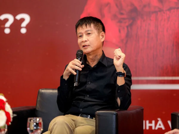 Đạo diễn Lê Hoàng lại gây tranh cãi với phát ngôn 'Phụ nữ càng có học thức càng ít khóc'