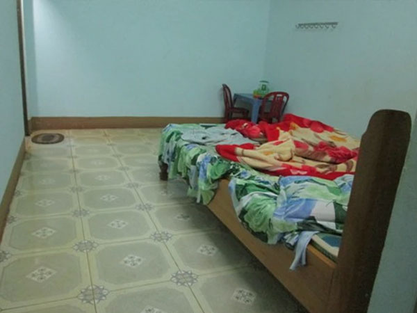 Vào nhà nghỉ cùng một phụ nữ, người đàn ông 61 khó thở rồi tử vong