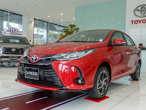 Toyota Vios tại Việt Nam giảm 35 triệu đồng, 'đấu' Hyundai Accent
