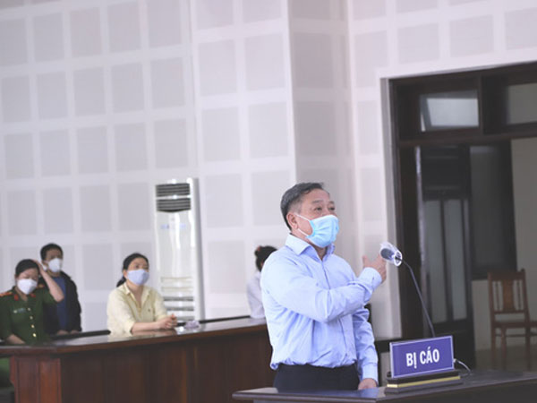 Đánh đập và cưỡng đoạt 50 tỷ đồng của con nợ, đại gia nổi tiếng Đà Nẵng lĩnh 12 năm tù