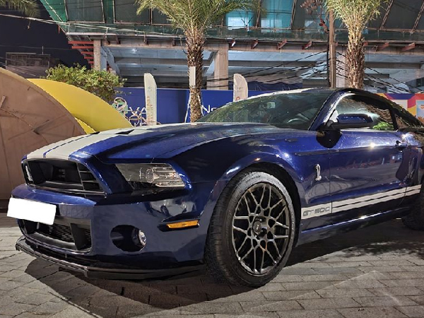 'Hổ mang chúa' Ford Mustang Shelby GT500 hơn 8 tỷ ở Sài Gòn