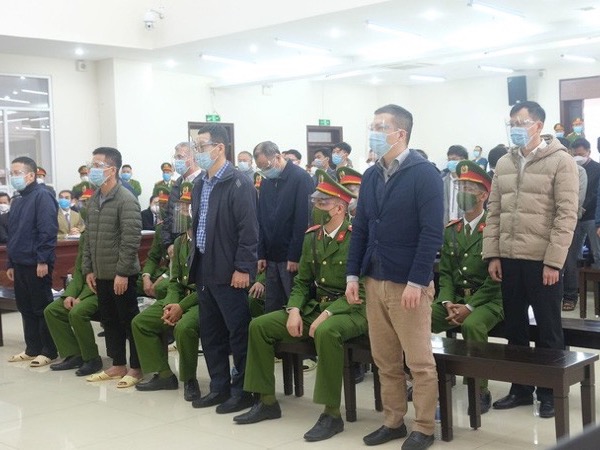 Hai nguyên phó tổng giám đốc VEC thừa nhận sai phạm