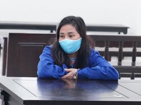 'Nữ quái' 4 lần đi chữa bệnh tâm thần rồi liên tiếp phạm tội trong suốt 20 năm