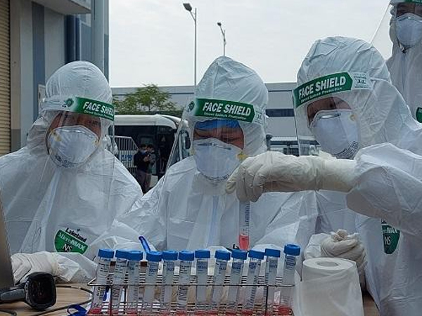 Ngày 26/11 ghi nhận 13.109 ca mắc mới, 137 bệnh nhân COVID-19 tử vong