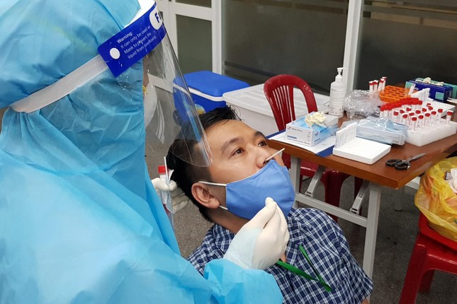 TPHCM: Số ca mắc COVID-19 tăng cao nhất trong hơn 1 tháng qua