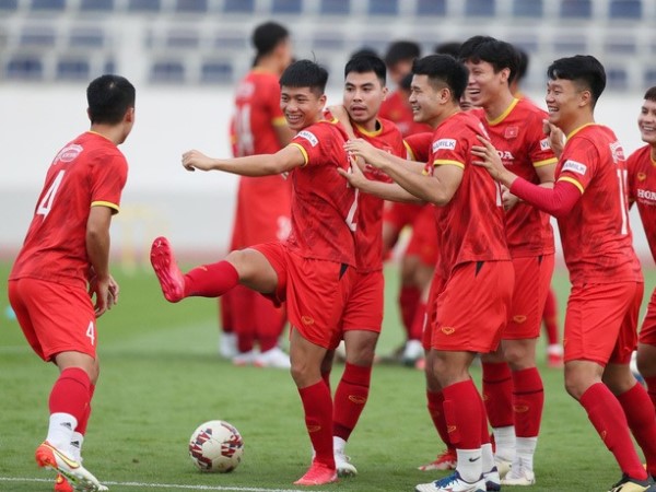 Phan Văn Đức 'nổ súng' trước AFF Cup