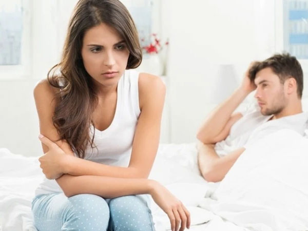 Đang 'mây mưa' thì bạn trai làm hành động này khiến cô gái ôm bụng chạy đến cầu cứu bác sĩ