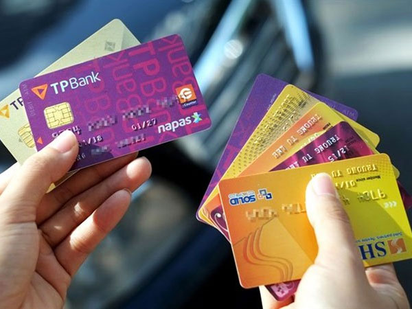 Thủ tục, chi phí đổi thẻ ATM từ sang thẻ chip