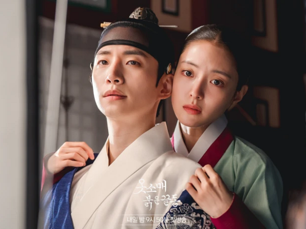 5 bộ phim cổ trang Hàn hài hước nhất năm nay: Yoo Seung Ho và Hyeri hứa hẹn phá đảo màn ảnh cuối năm