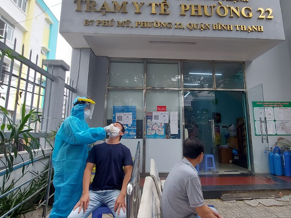 Bộ chưa đồng ý TP.HCM tiêm vắc xin Covid-19 mũi 3 thời điểm này