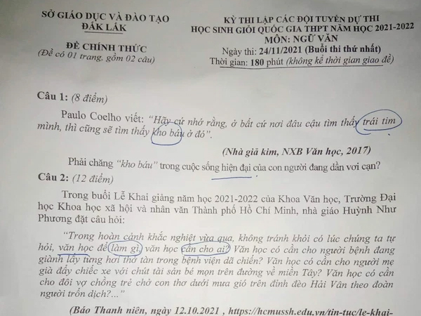Đề thi Văn khó đến mức '9 điểm trên tay, 1 điểm trên giấy', 12 năm 'văn vở' đọc xong chỉ biết thốt lên: Quá hay!