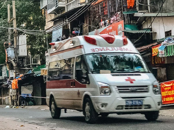 Một quận trung tâm của Hà Nội có số ca mắc cộng đồng tăng cao 'kỷ lục', phong tỏa nhiều địa điểm, có nơi cách ly hơn 100 hộ dân