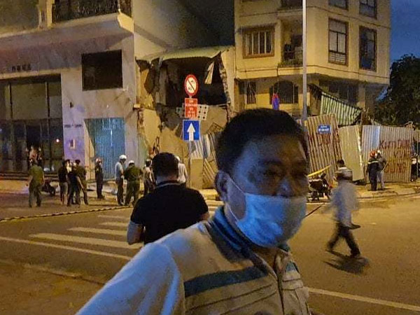 Nhân chứng kể phút bé gái bị bê tông căn nhà sập ở TP.HCM vùi lấp