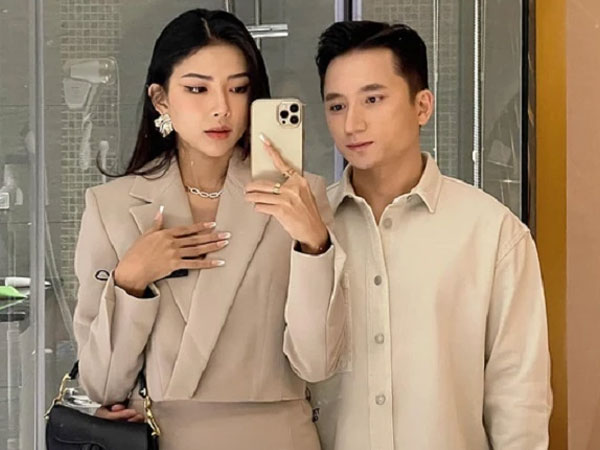 Phan Mạnh Quỳnh vô cớ nhận 'gạch đá' chỉ vì bài đăng của bà xã về 'trà xanh'