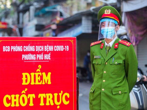Phong toả một cụm dân cư phường Phố Huế do liên quan đến 60 ca F0