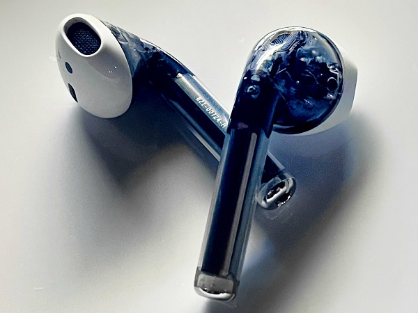Xuất hiện nguyên mẫu AirPods có thể nhìn xuyên thấu linh kiện bên trong
