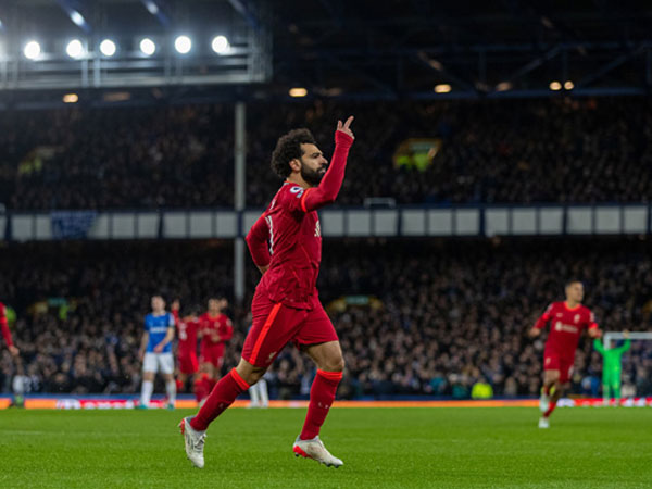 Salah tỏa sáng, Liverpool hủy diệt Everton