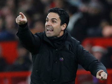 Arteta bức xúc khi Arsenal thua ngược 2-3 trước MU