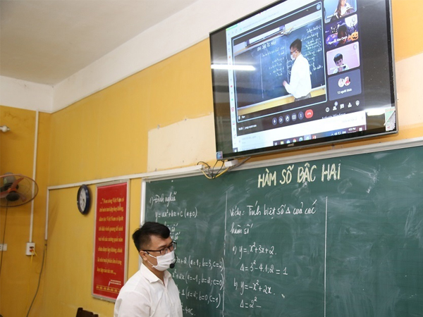 Trường học Hà Nội chuẩn bị phương án dạy online kết hợp trực tiếp