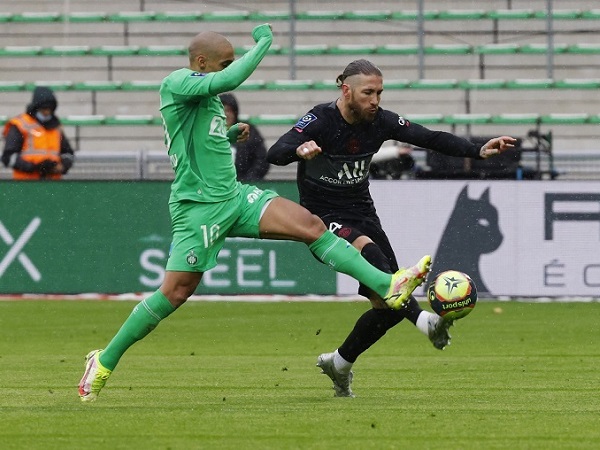 Sergio Ramos vừa có trận ra mắt PSG lại phải nghỉ… thi đấu