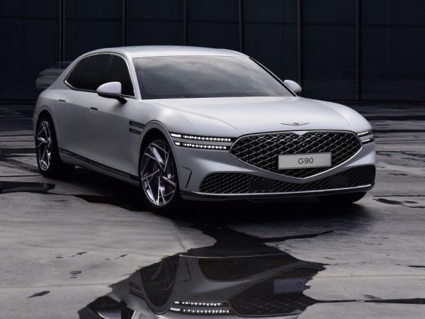 Genesis G90 2022 hứa hẹn sẽ có thiết kế đẹp và sang trọng hơn