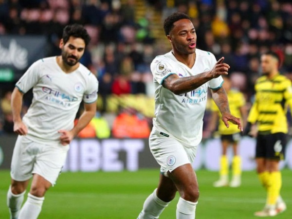 Thắng như chẻ tre, Man City vượt lên dẫn đầu Ngoại hạng Anh