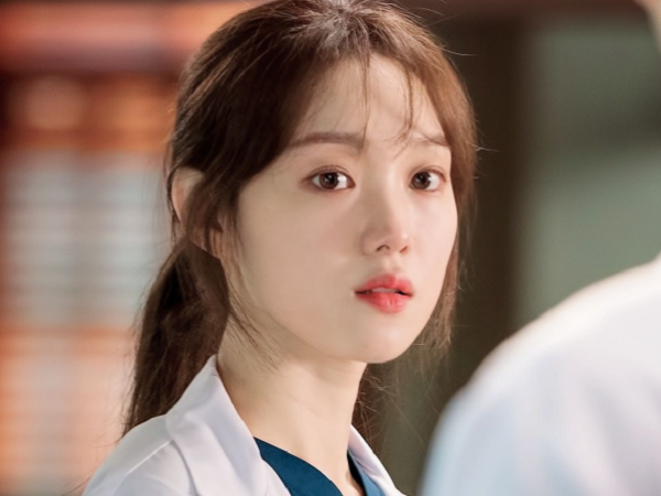 Những nữ diễn viên Hàn cân được cả vai hiền lẫn vai ác: Các chị lật mặt còn nhanh hơn lật bánh tráng!