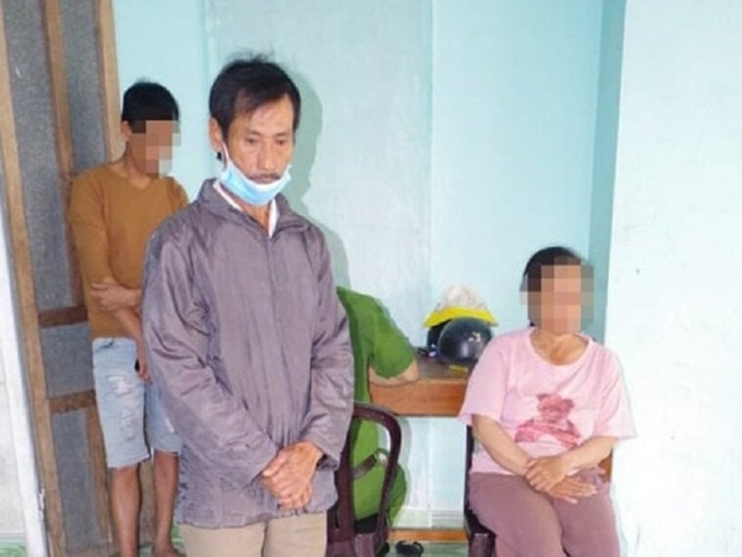 'Thầy chữa căn' và cô gái 21 tuổi mang thai có quan hệ họ hàng