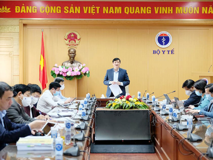 Dịch Covid-19 ‘nóng’ ở 5 tỉnh, thành miền Tây, Bộ trưởng chỉ đạo khẩn