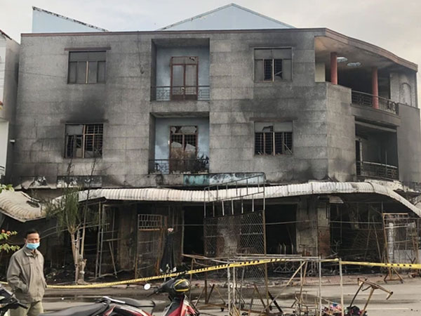 Cháy cửa hàng quần áo, 4 người trong một gia đình thiệt mạng